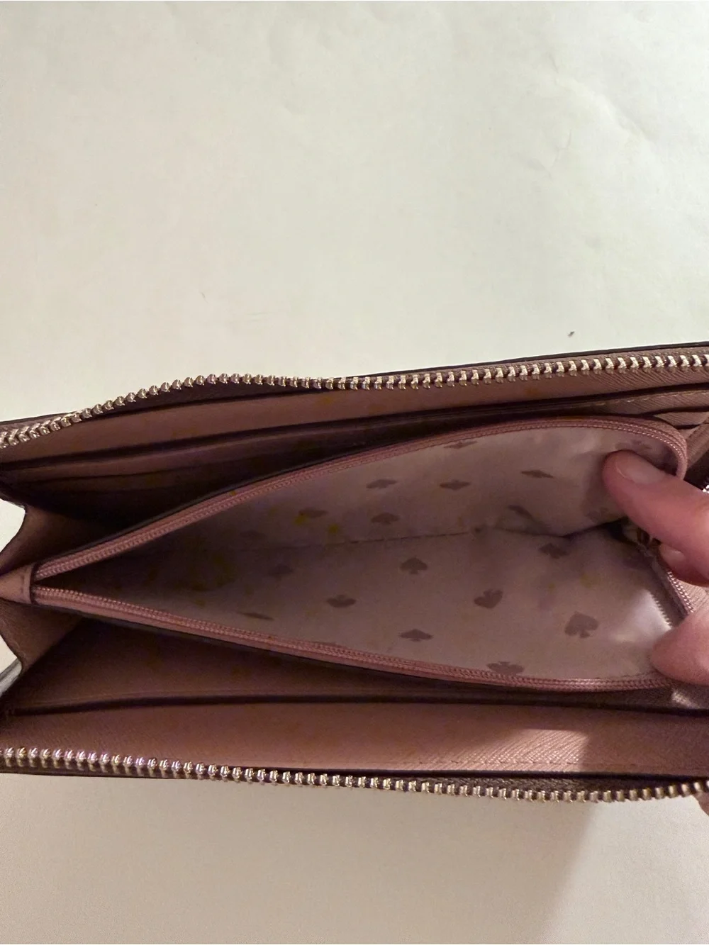 Kate Spade Eva L-Zip Continental Wallet